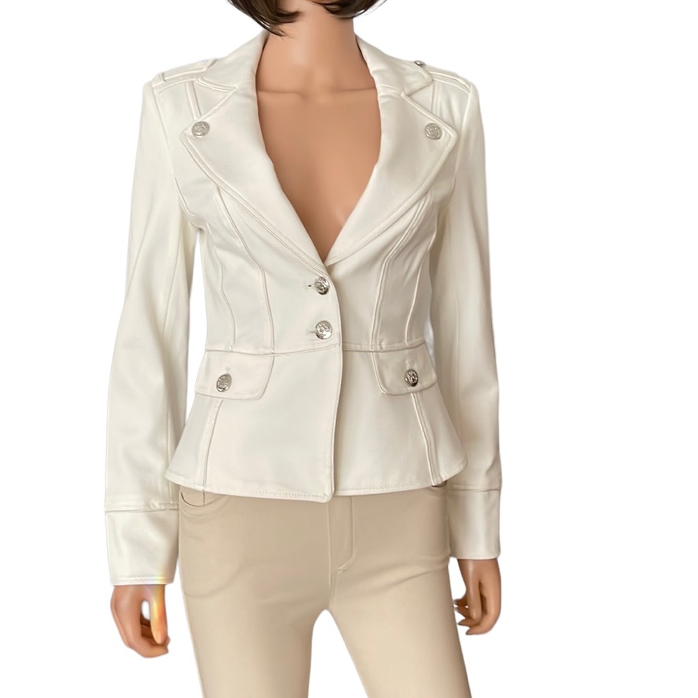 NWOT White House Black Market White Military  Epaulets Tailored Jacket